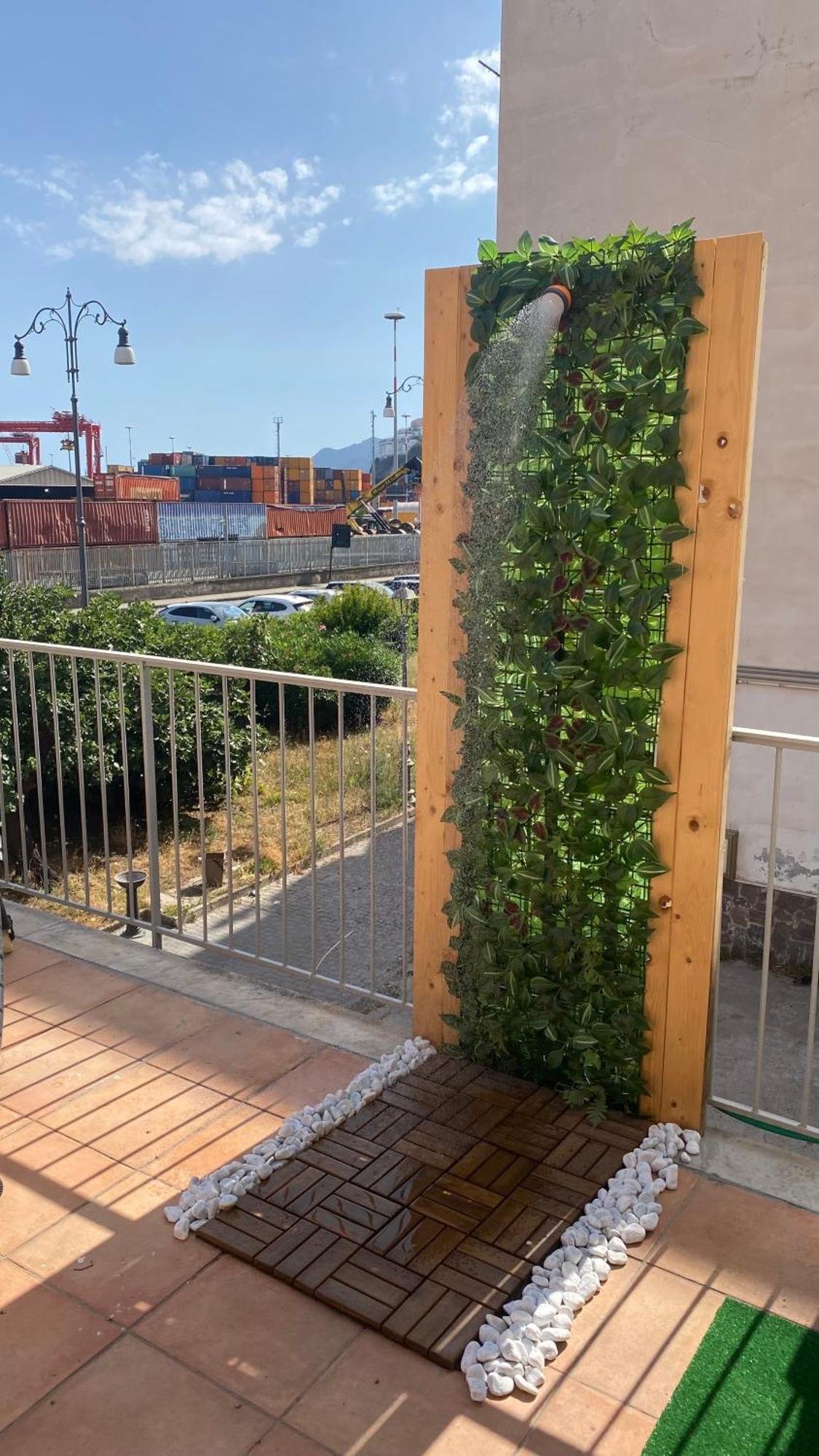 Giu Al Porto Apartment Салерно Екстериор снимка