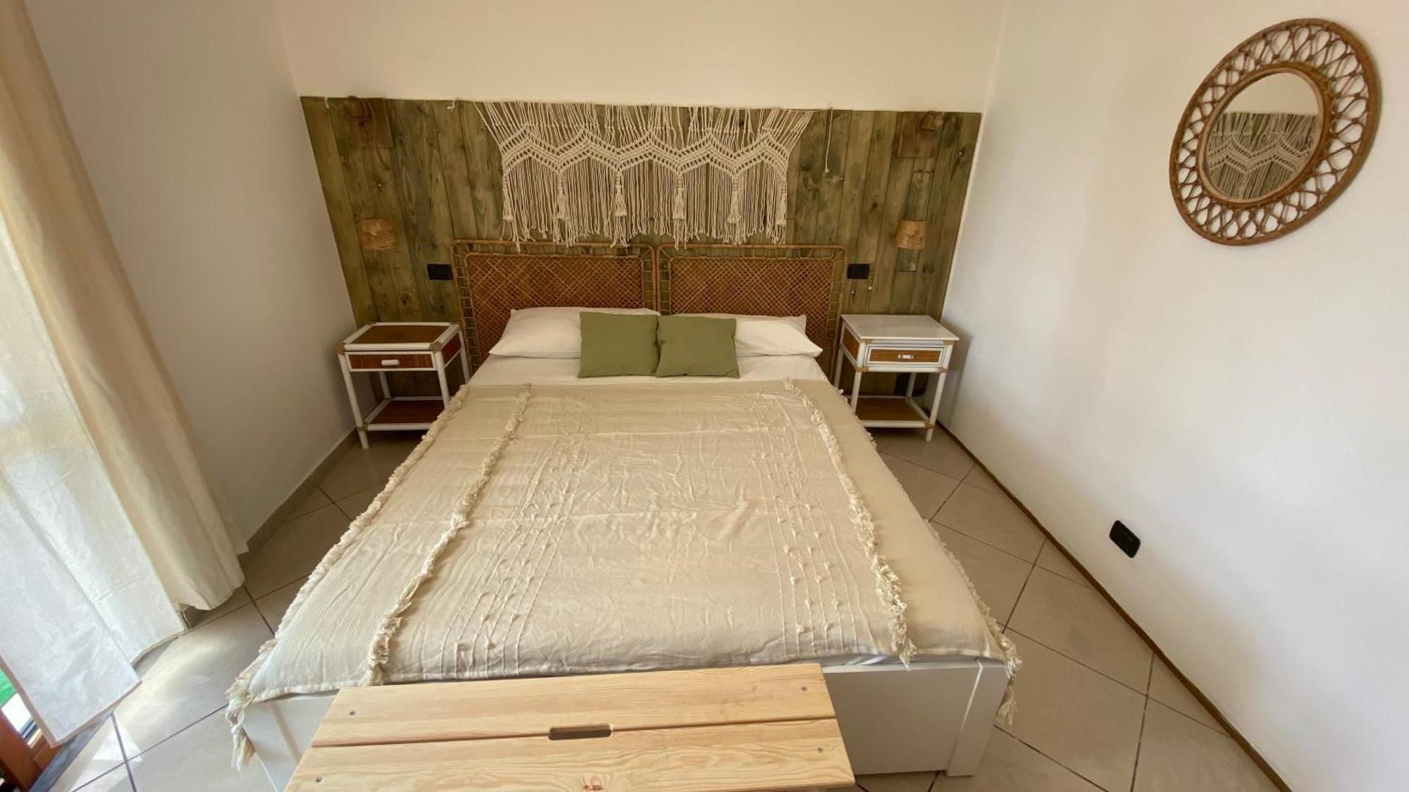 Giu Al Porto Apartment Салерно Екстериор снимка