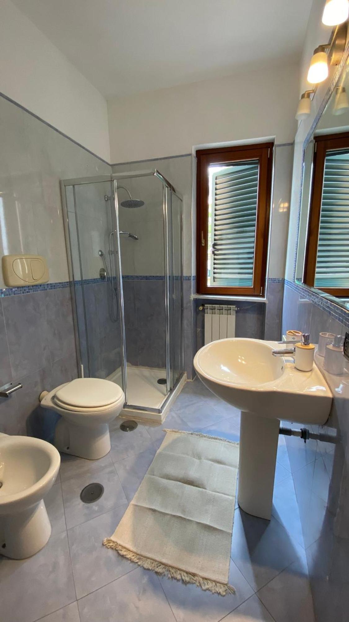 Giu Al Porto Apartment Салерно Екстериор снимка