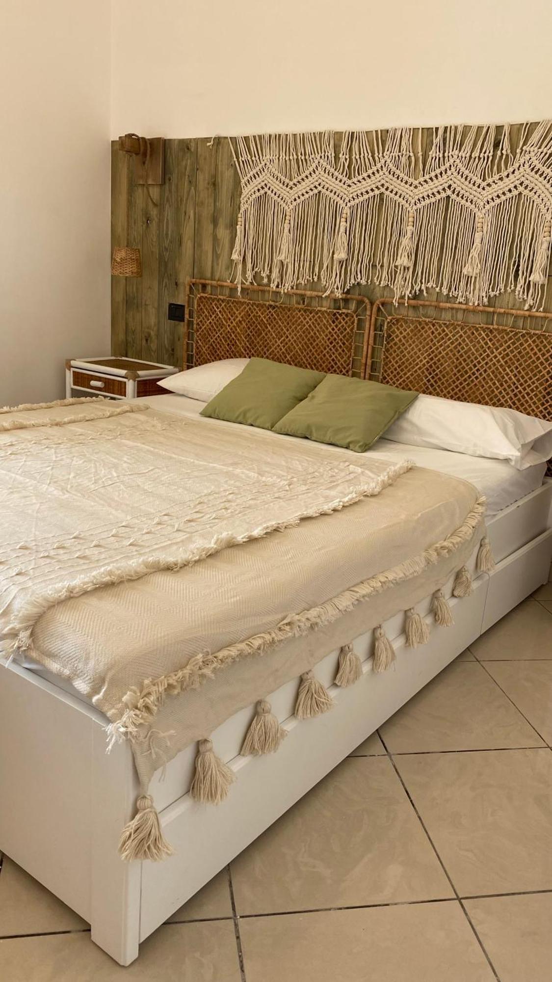 Giu Al Porto Apartment Салерно Екстериор снимка